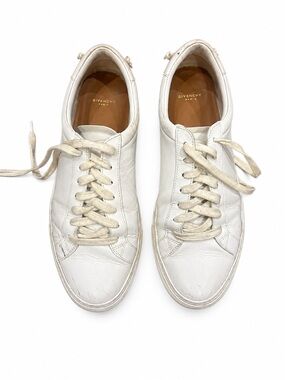 Givenchy Off-White Leather Low-Top Sneakers